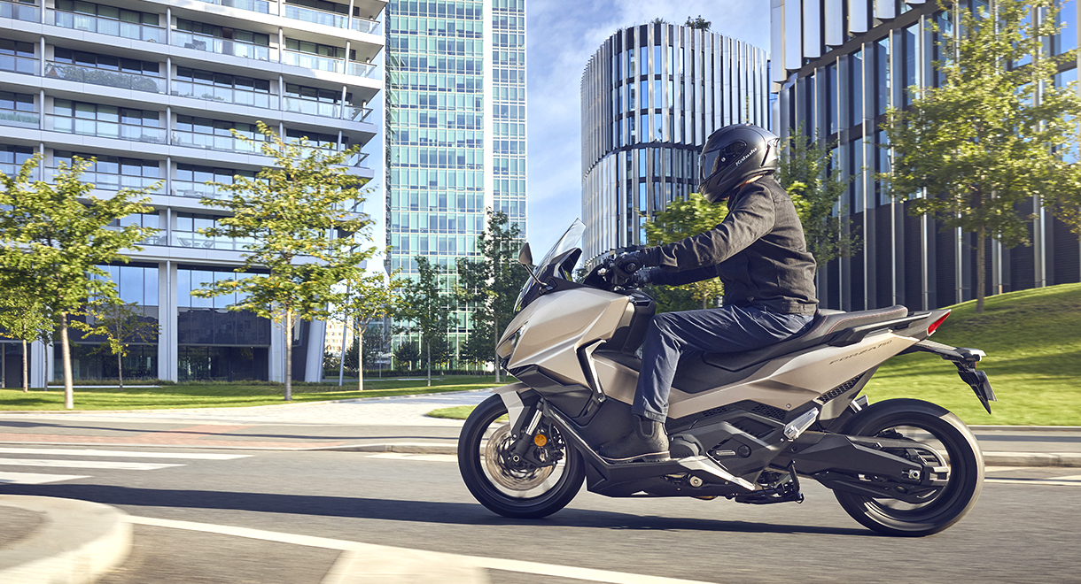 NSS750